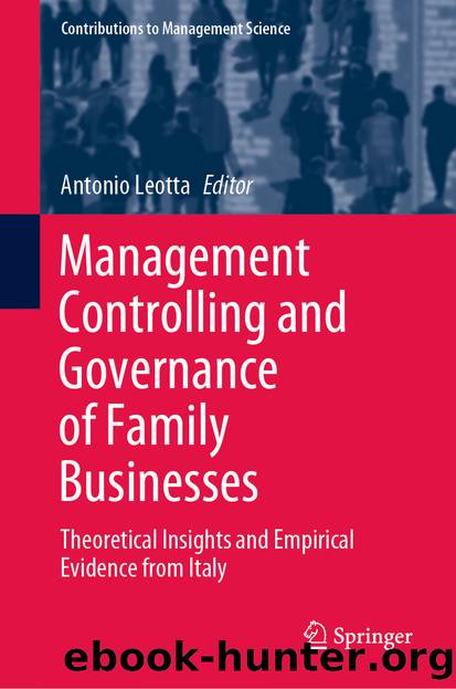 Management Controlling and Governance of Family Businesses by Unknown