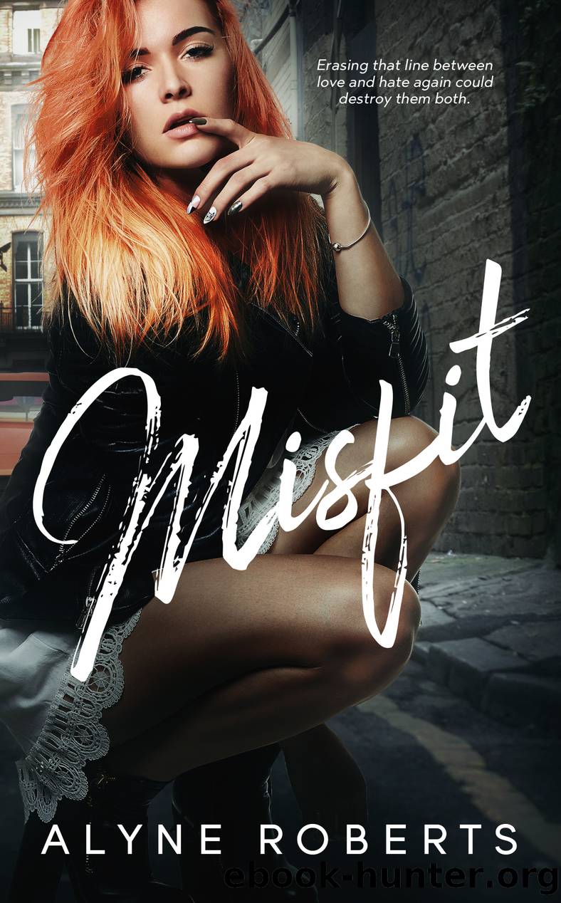 Misfit by Alyne Roberts