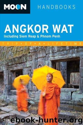 Moon Angkor Wat by Tom Vater