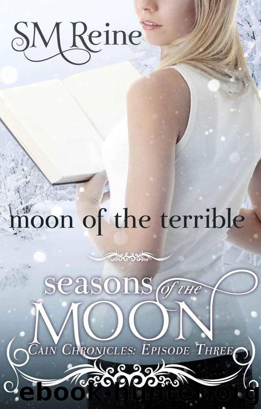 Moon of the Terrible (Seasons of the Moon) by Reine SM