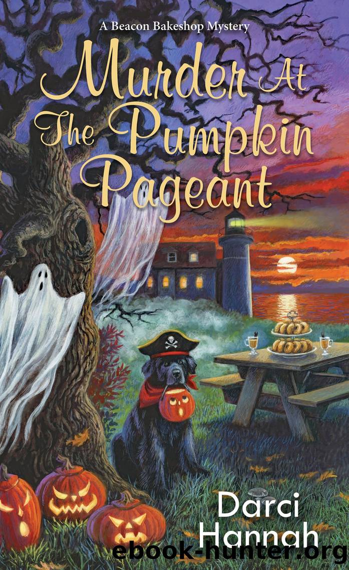 Murder at the Pumpkin Pageant by Darci Hannah