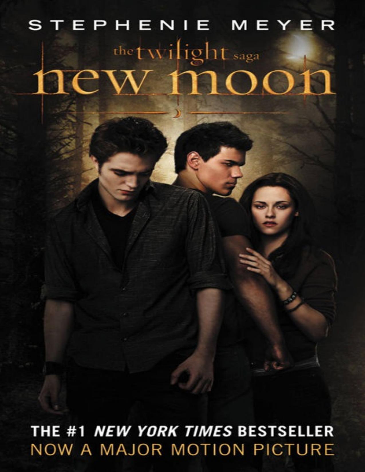 New Moon by Stephenie Meyer