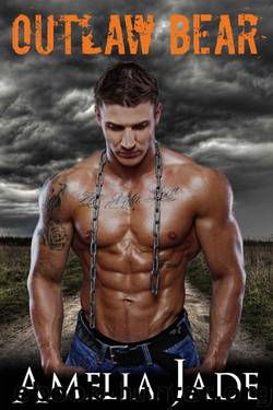 Outlaw Bear (A Paranormal BBW Shape Shifter Romance) by Jade Amelia & Wolf Terra