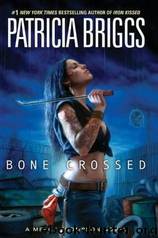 Patricia Briggs - Mercedes Thompson 04 by Bone Crossed