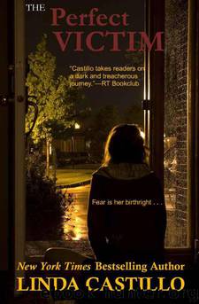 Perfect Victim, The by Castillo Linda