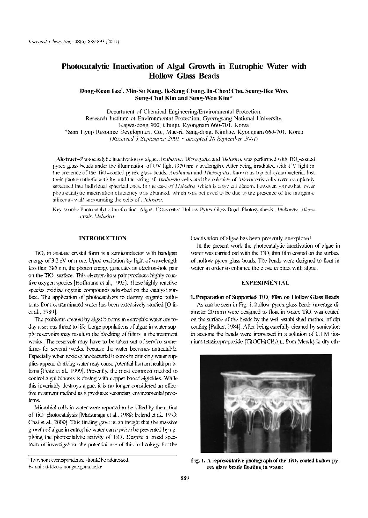 Photocatalytic inactivation of algal growth in eutrophic water with hollow glass beads by Unknown