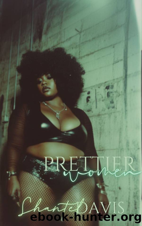Prettier Women: It happened at Christmas. An African American BBW Romance. by Davis Shantel