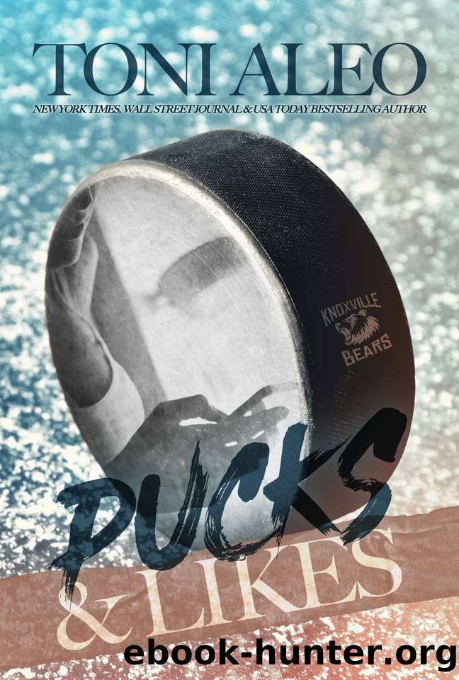 Pucks and Likes (Knoxville Bears Book 3) by Toni Aleo