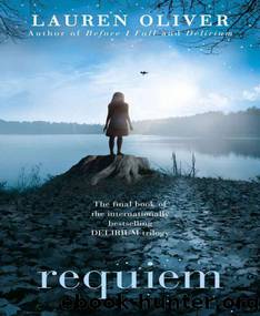 Requiem (Delirium Trilogy 3) by Oliver Lauren