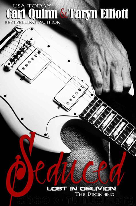 Seduced by Cari Quinn & Taryn Elliott