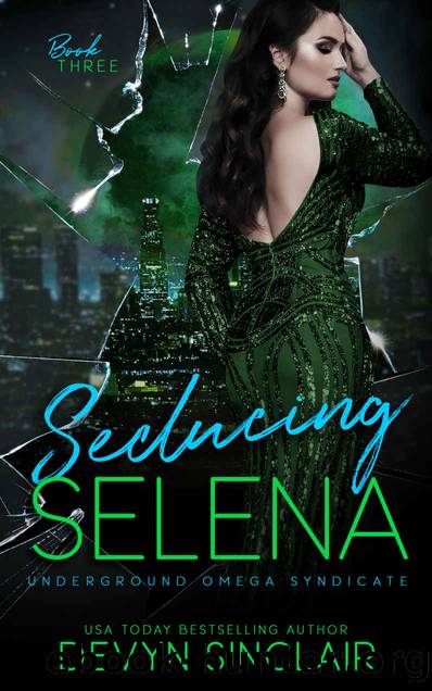 Seducing Selena by Devyn Sinclair