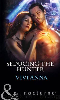 Seducing the Hunter (Mills & Boon Nocturne) by Vivi Anna