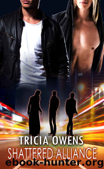 Shattered Alliance by Tricia Owens