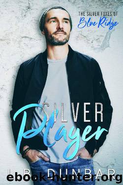 Silver Player: The Silver Foxes of Blue Ridge by L.B. Dunbar