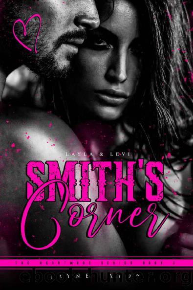 Smith's Corner: Layla & Levi: Brother's Small-Town Romance Series (The Heartwood Series Book 2) by Jayne Paton & Tina Løwén