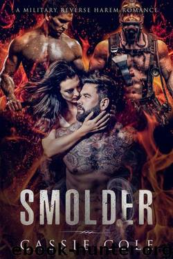 Smolde: Military Reverse Harem Romance by Cassie Cole