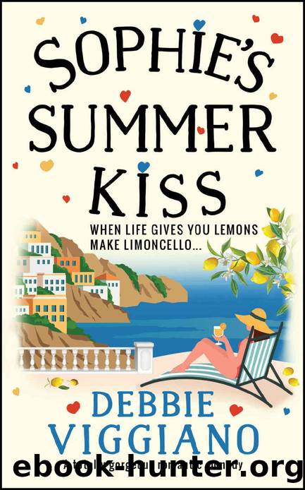 Sophie's Summer Kiss: A totally gorgeous romantic comedy by Debbie Viggiano