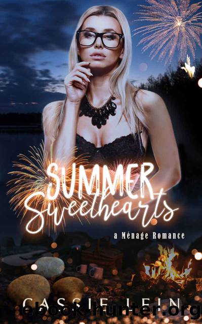 Summer Sweethearts (Holiday Hearts Book 3) by Cassie Lein