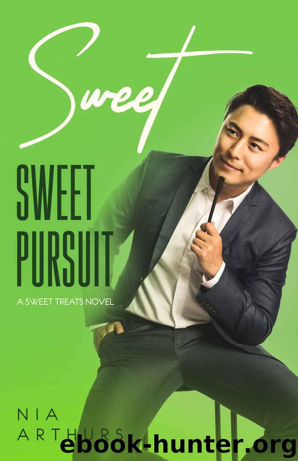 Sweet, Sweet Pursuit: An AMBW Romance (Sweet Treats Book 3) by Nia Arthurs