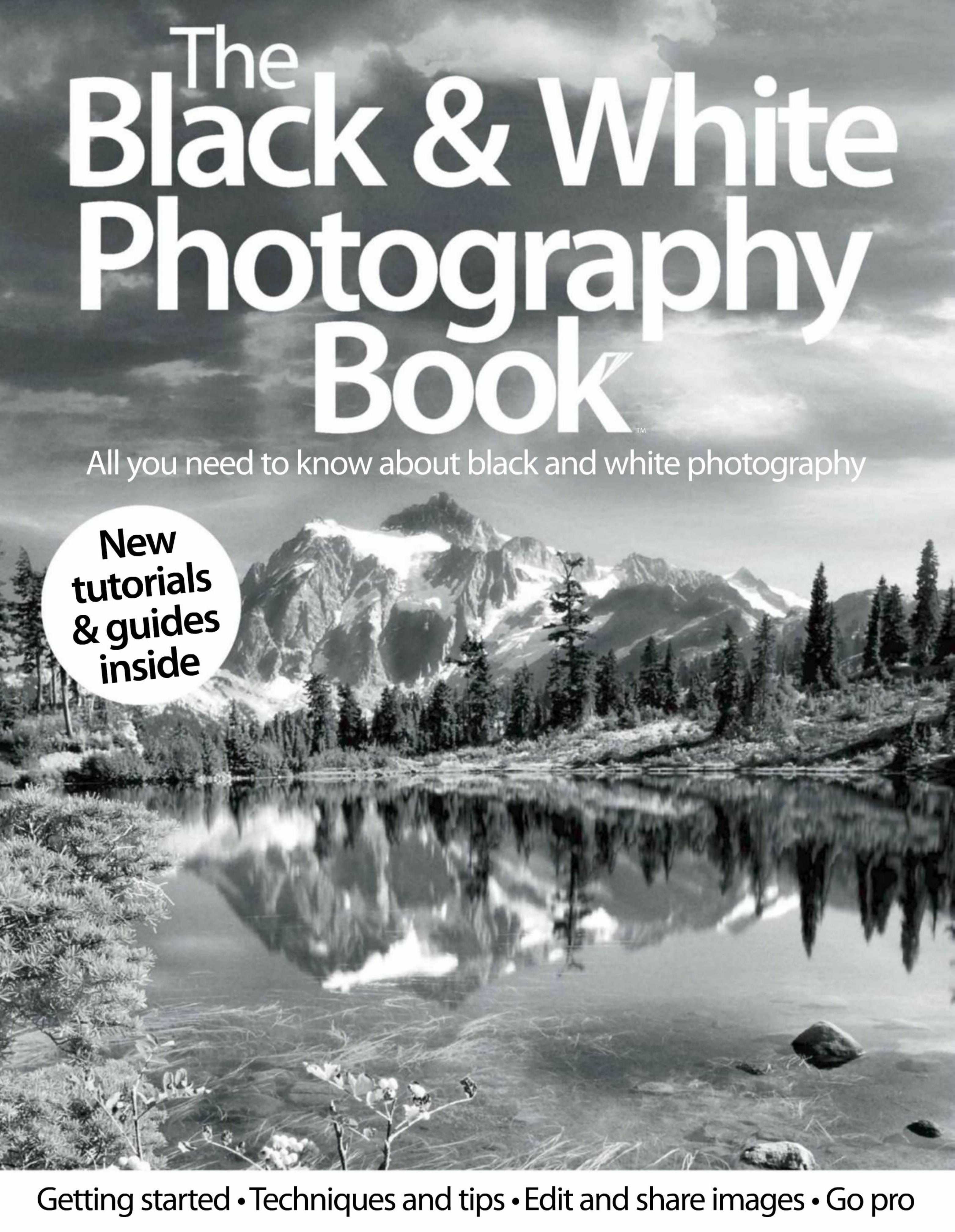 The Black & White Photography Book UK - Volume 1 Revise by MikRik