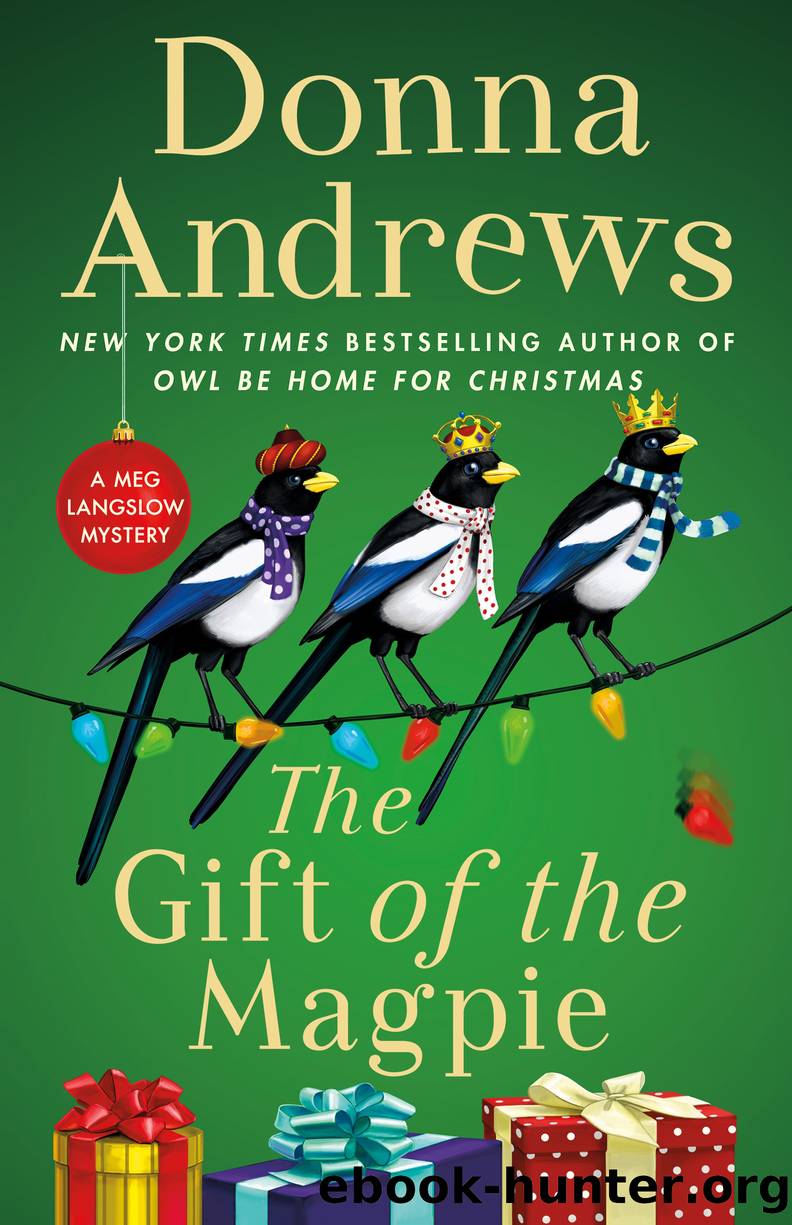 The Gift of the Magpie by Donna Andrews