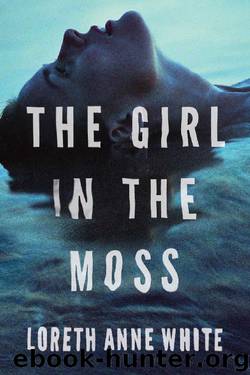 The Girl in the Moss (Angie Pallorino Book 3) by Loreth Anne White