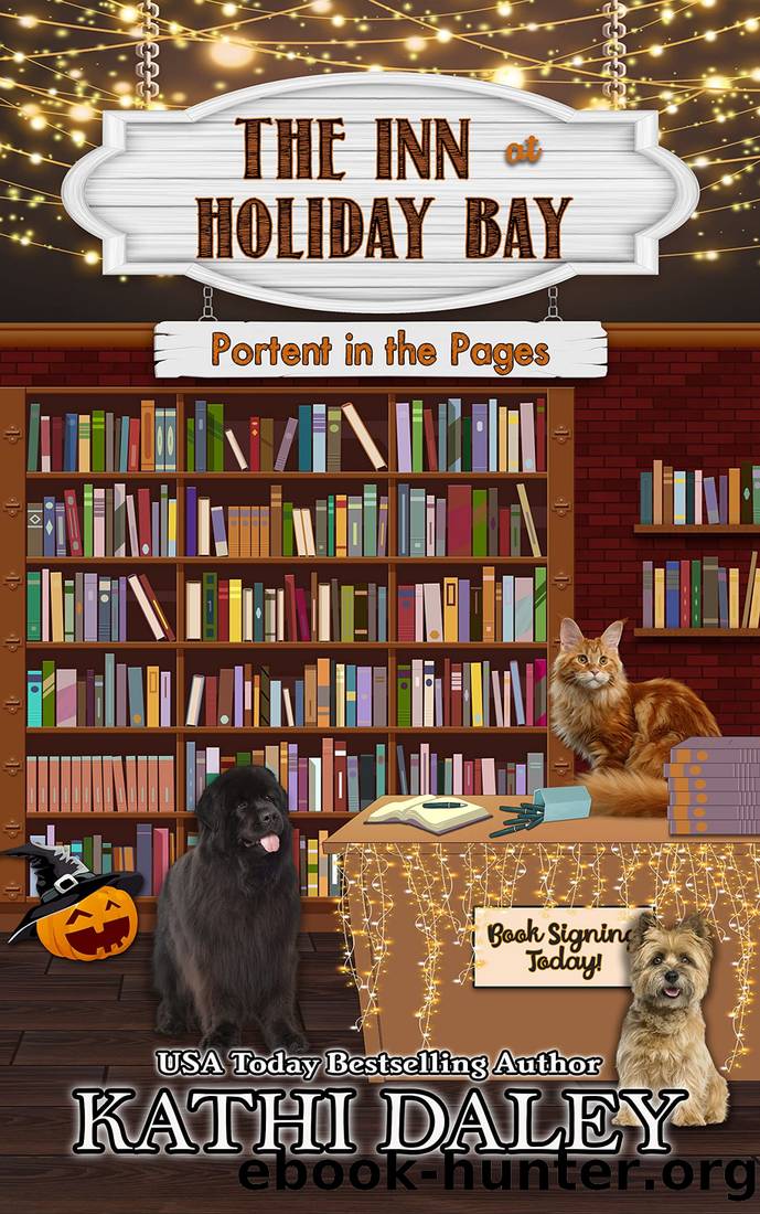 The Inn at Holiday Bay: Portent in the Pages by Kathi Daley