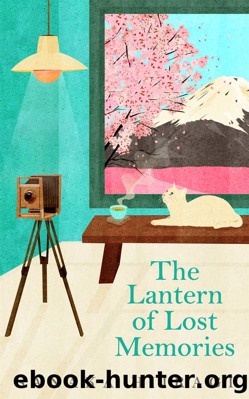 The Lantern of Lost Memories by Sanaka Hiiragi