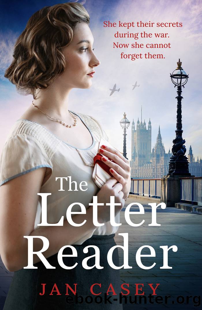 The Letter Reader by Jan Casey