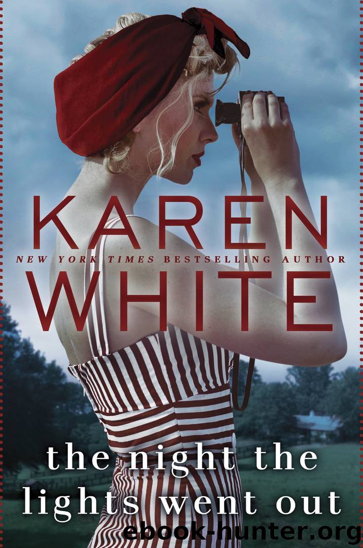 The Night the Lights Went Out by Karen White