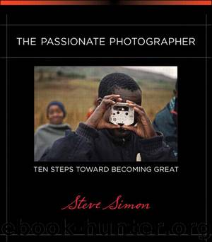 The Passionate Photographer (Bruno Matricciano's Library) by Steve Simon