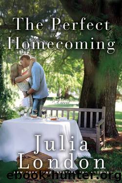 The Perfect Homecoming by Julia London
