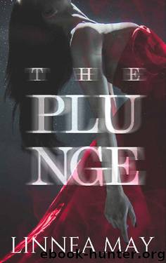 The Plunge: A romantic suspense novella by Linnea May