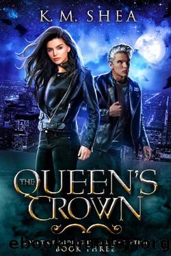 The Queen's Crown (Court of Midnight and Deception Book 3) by K. M. Shea