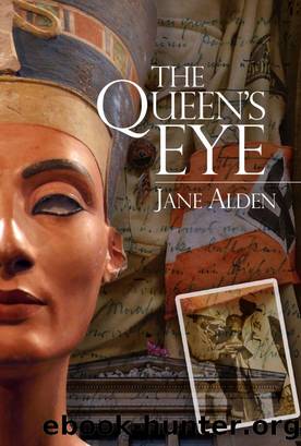 The Queen's Eye by Jane Alden