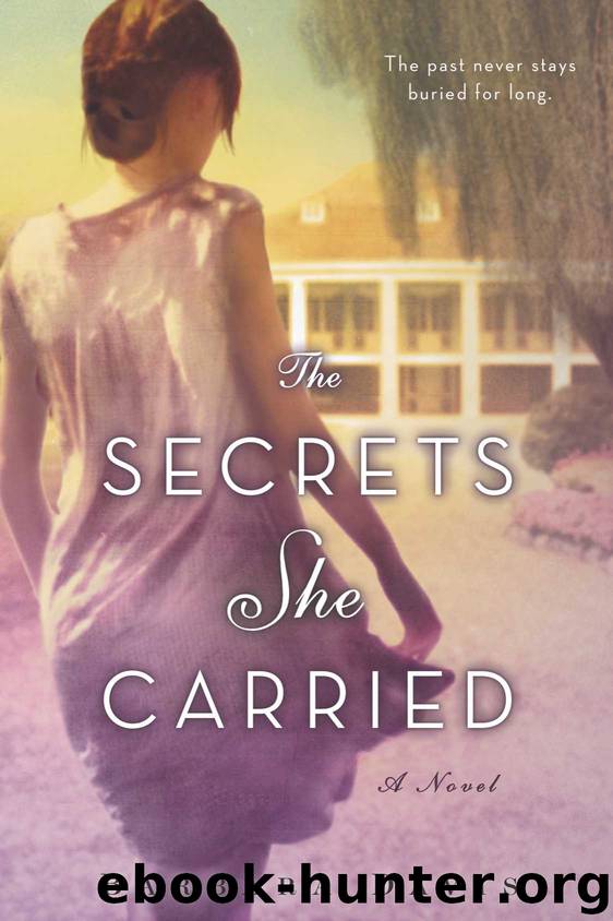 The Secrets She Carried by Davis Barbara