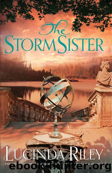The Storm Sister (The Seven Sisters #2) by Lucinda Riley