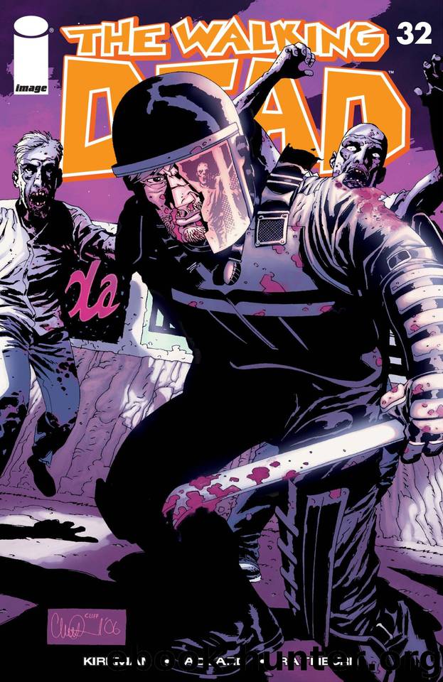 The Walking Dead #32 by Robert Kirkman