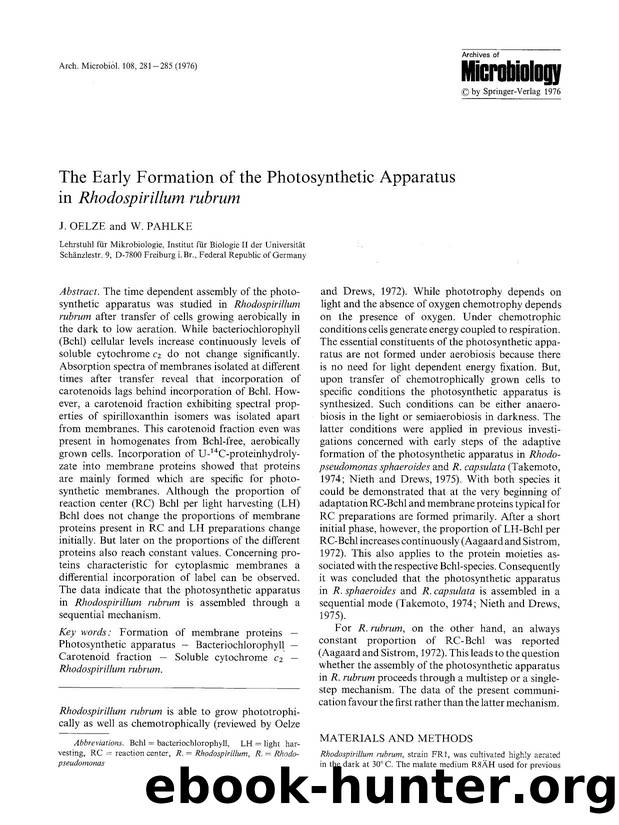 The early formation of the photosynthetic apparatus in <Emphasis Type="Italic">Rhodospirillum rubrum<Emphasis> by Unknown