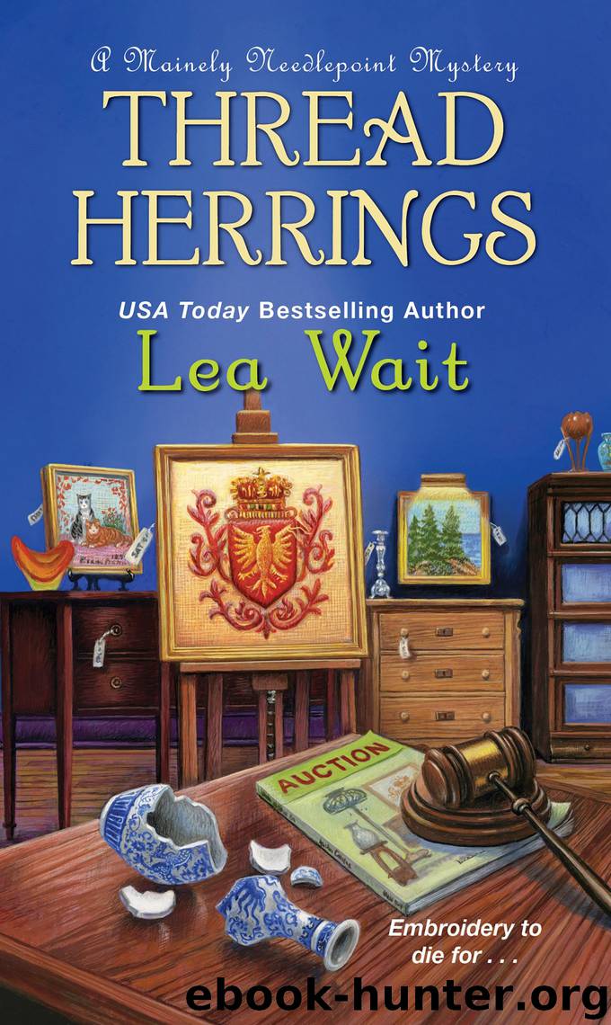 Thread Herrings by Lea Wait