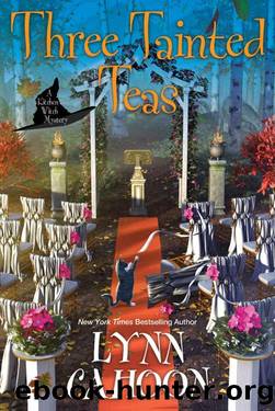 Three Tainted Teas (Kitchen Witch Mysteries Book 3) by Lynn Cahoon