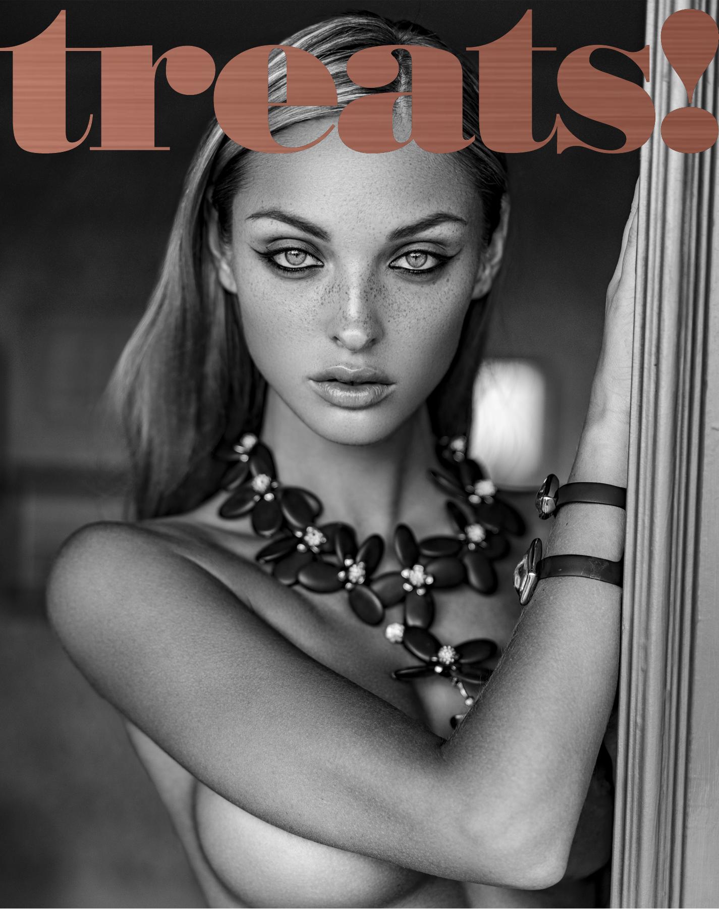 Treats! Magazine - Issue #10, 2016 by Unknow