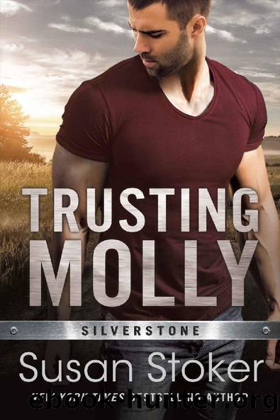 Trusting Molly (Silverstone) by Susan Stoker