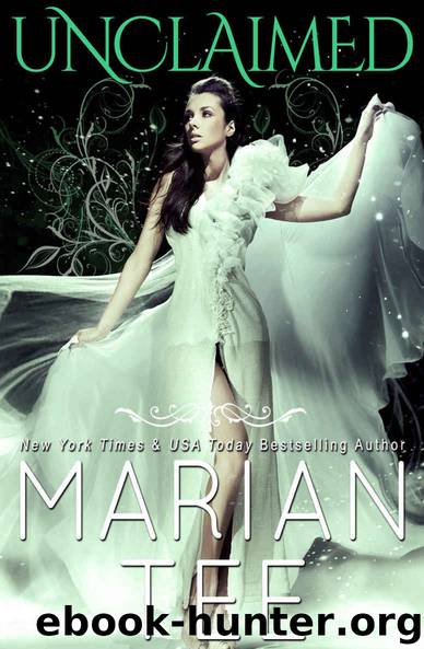 Unclaimed: The Master and His Soul Seer Pet: A New Adult College Vampire Romance by Marian Tee & The Passionate Proofreader & Clarise Tan