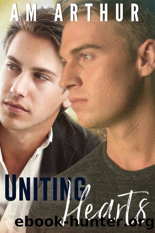 Uniting Hearts: Discovering Me #3 by A.M. Arthur