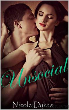 Unsocial by Dykes Nicole