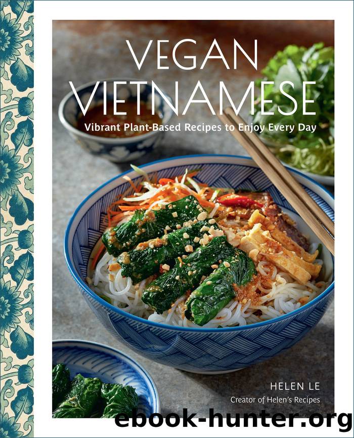 Vegan Vietnamese by Le Helen;