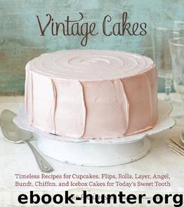 Vintage Cakes by Julie Richardson