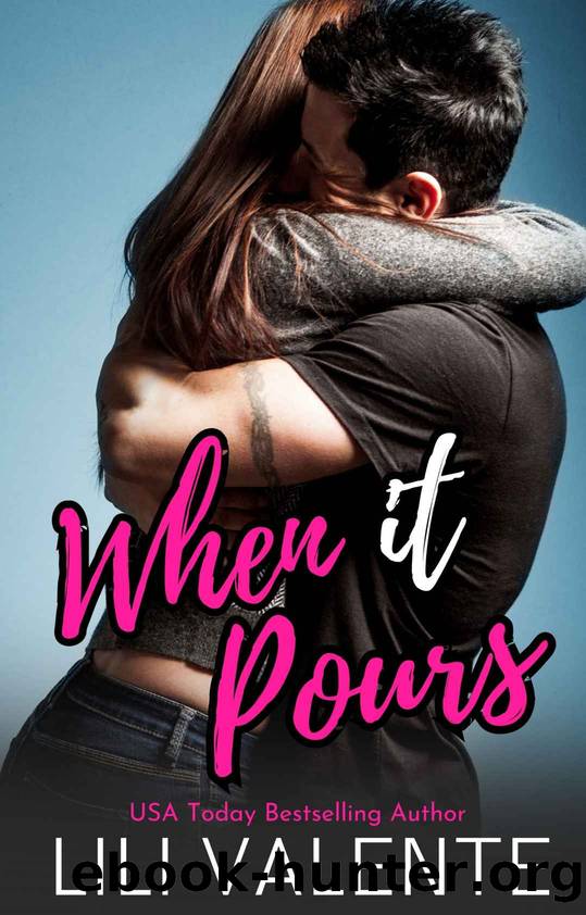 When it Pours: A Bad DogMcGuire Brothers Novella (The McGuire Brothers) by Lili Valente