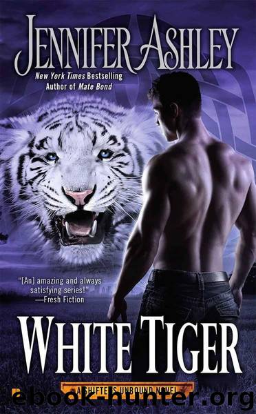 White Tiger (SU 8) by Ashley Jennifer